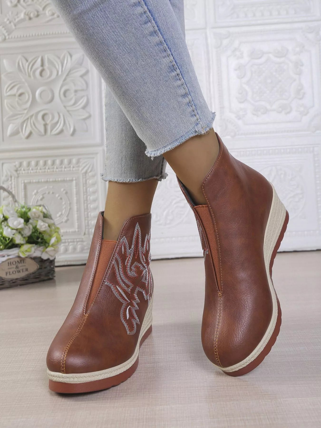 Round Toe Wedge Ankle Boots Brown