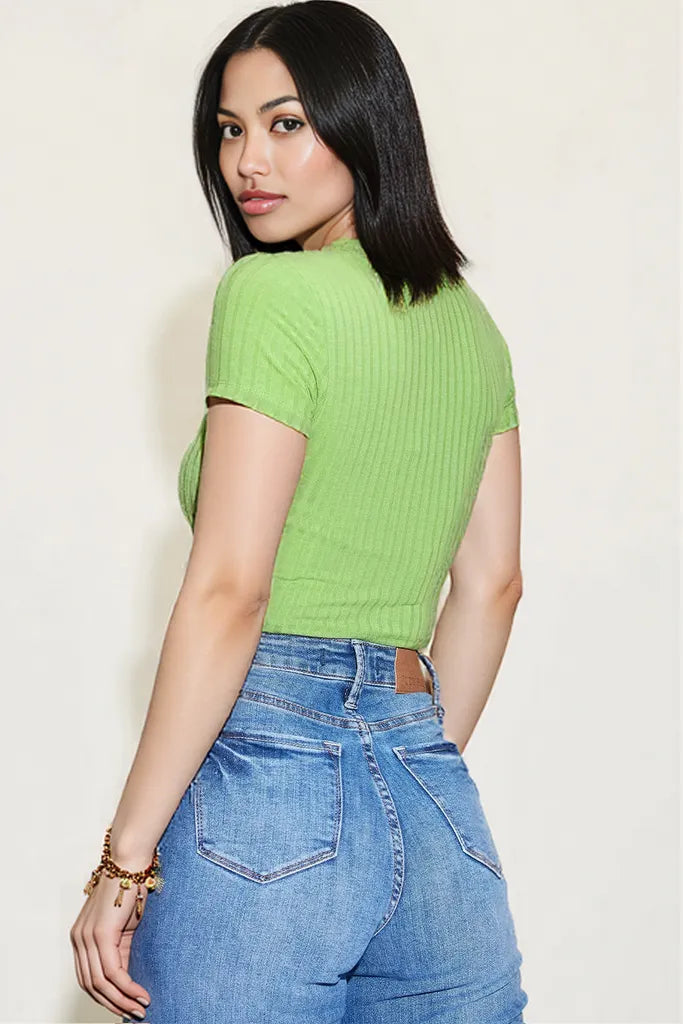 Basic Bae Full Size Ribbed Round Neck Short Sleeve T-Shirt