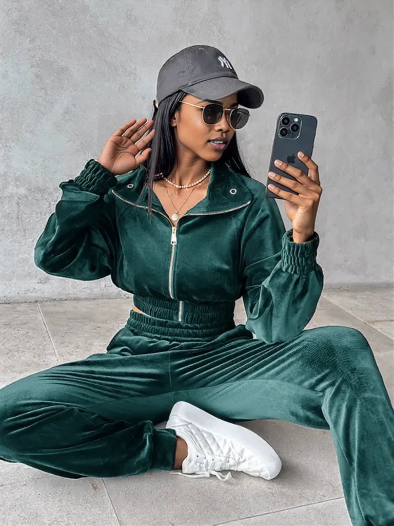 Zip Up Long Sleeve Cropped Top and Joggers Set