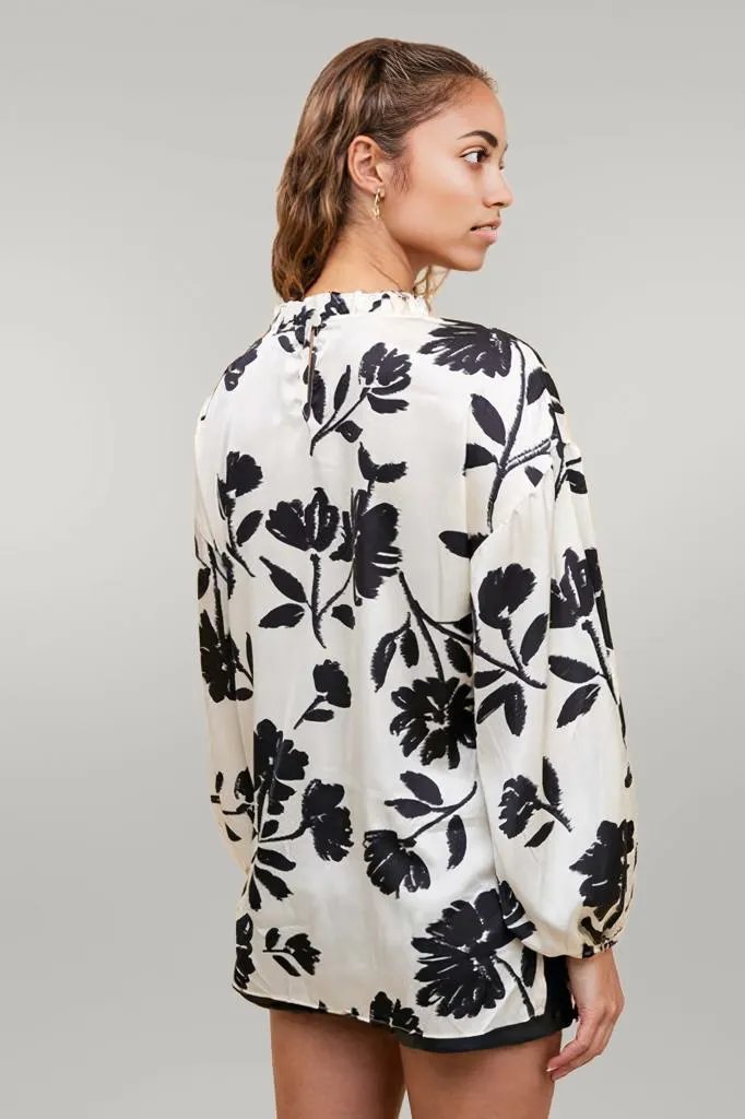 Annie Wear Frill Printed Balloon Sleeve Blouse
