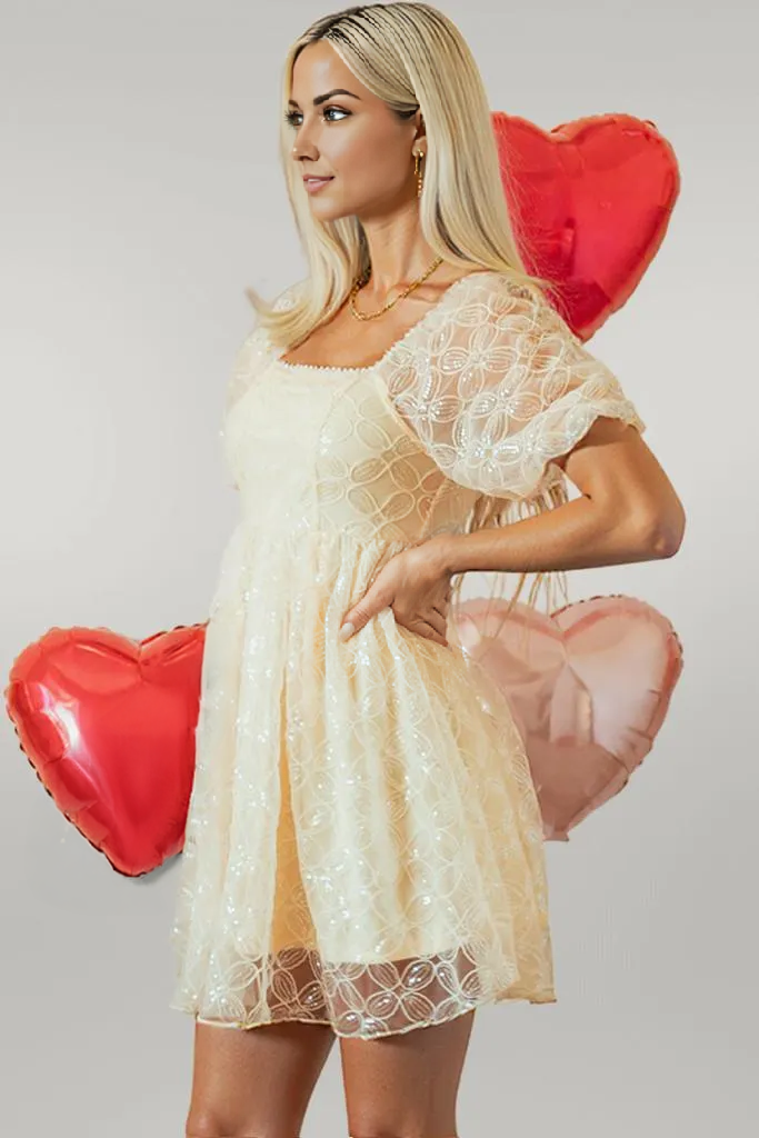 Apricot Sequined Lace Mesh Bubble Sleeve Square Neck Dress