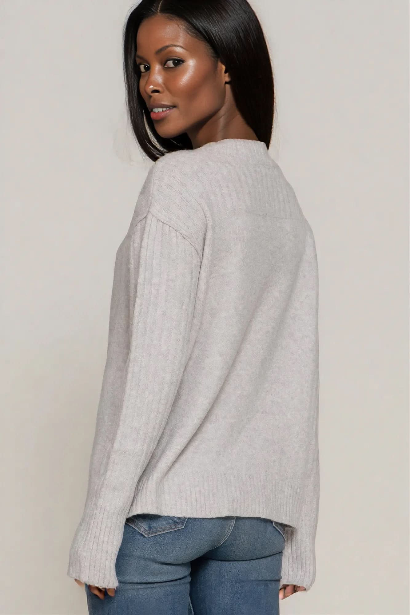 Long Slv Mock Neck Raised Seam Sweater