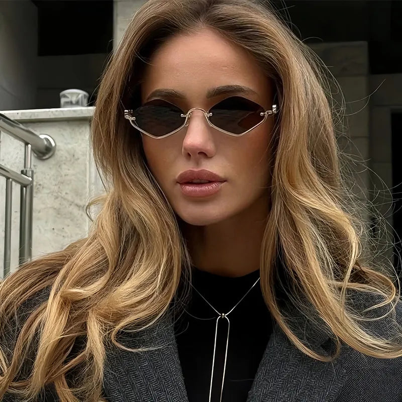 Cat Eye Sunglasses with Gold Metal Frame styleA One Size