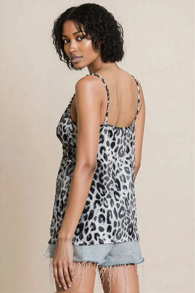 BiBi Leopard Printed Gauze Knit Twist Front Detailed Cami