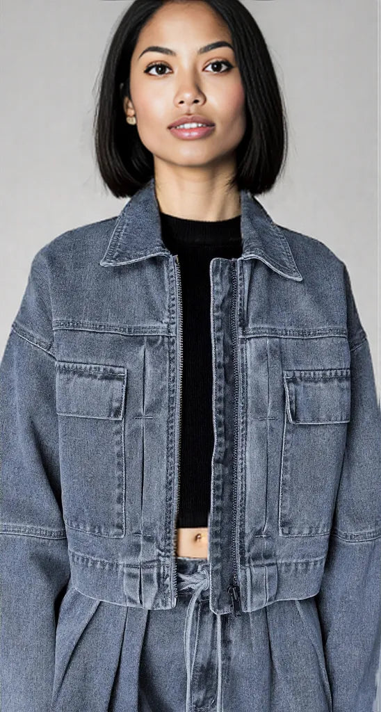 Zip Up Cropped Cargo Denim Jacket Medium