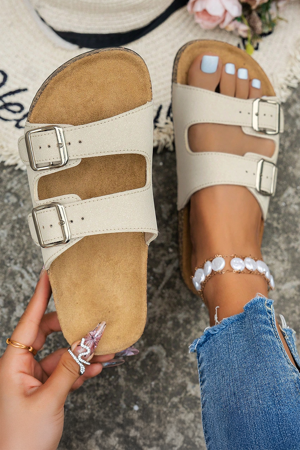 Coffee Geometric Print Cut Out Buckle PU Leather Flat Slippers White 70%PVC+30%PU