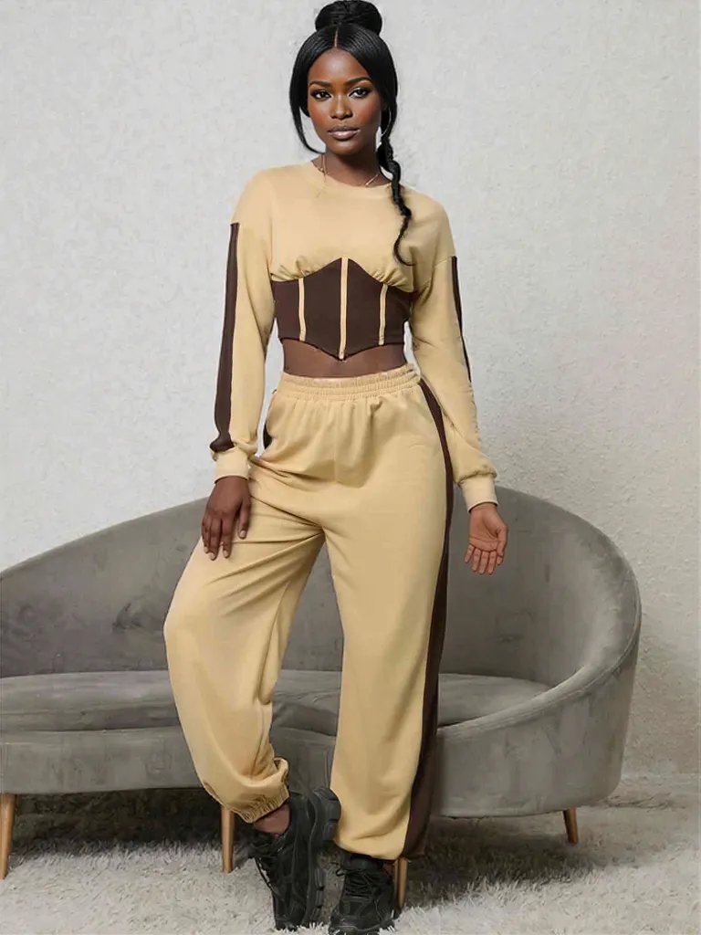 Contrast Sweatshirt and Sweatpants Set Cream