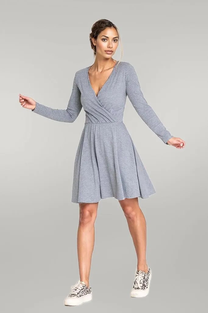 Cotton dress with long sleeves grey