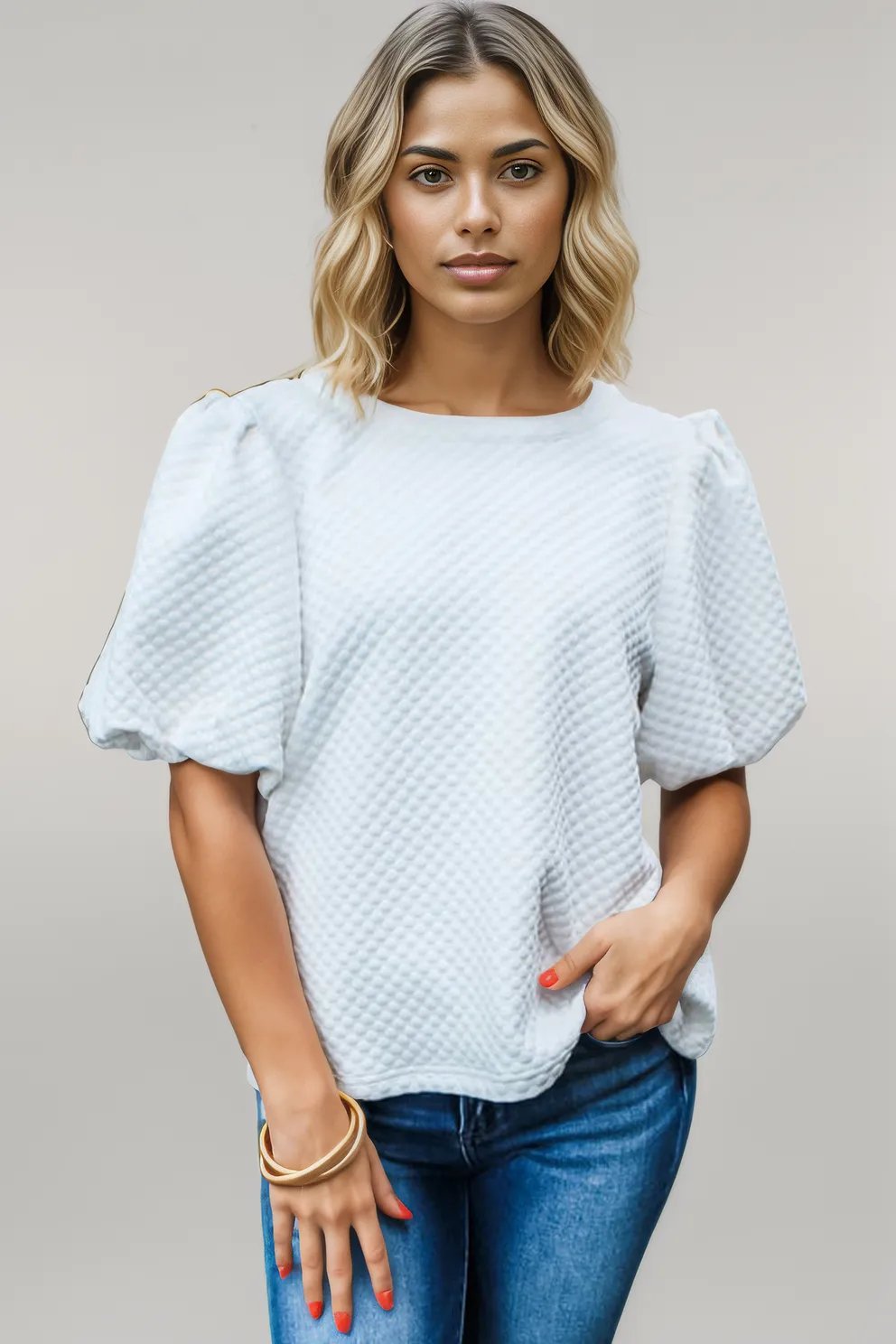 Phalaenopsis Solid Textured O Neck Puff Sleeve Blouse