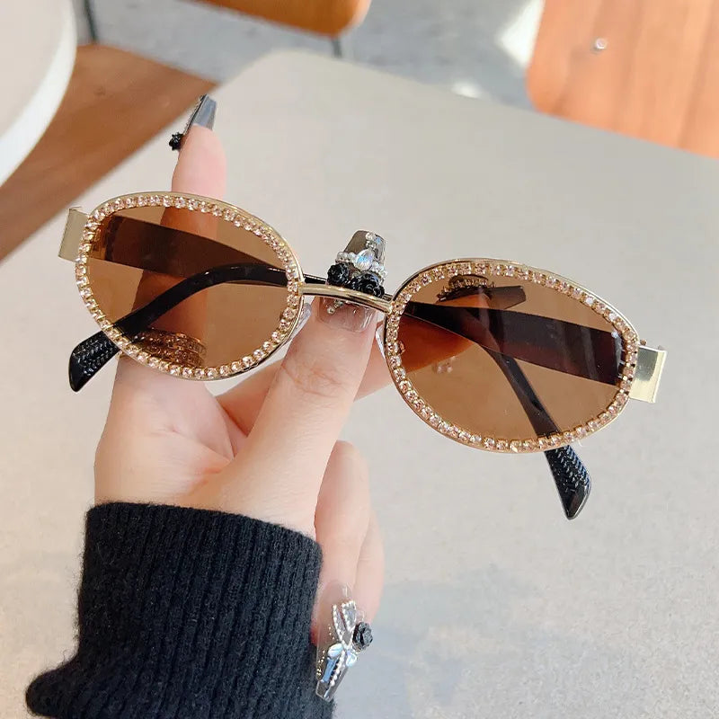 Rhinestones Decor Oval Sunglasses styleB One Size