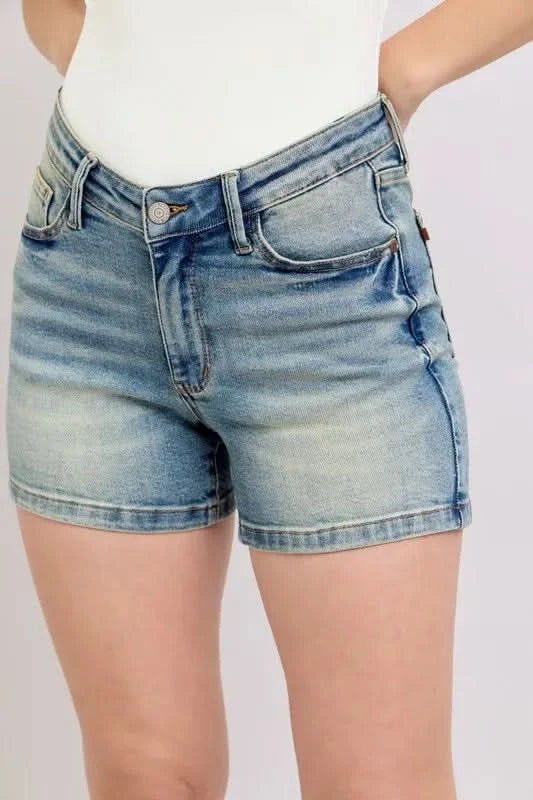 Judy Blue Full Size V-Front Vintage Wash Shorts