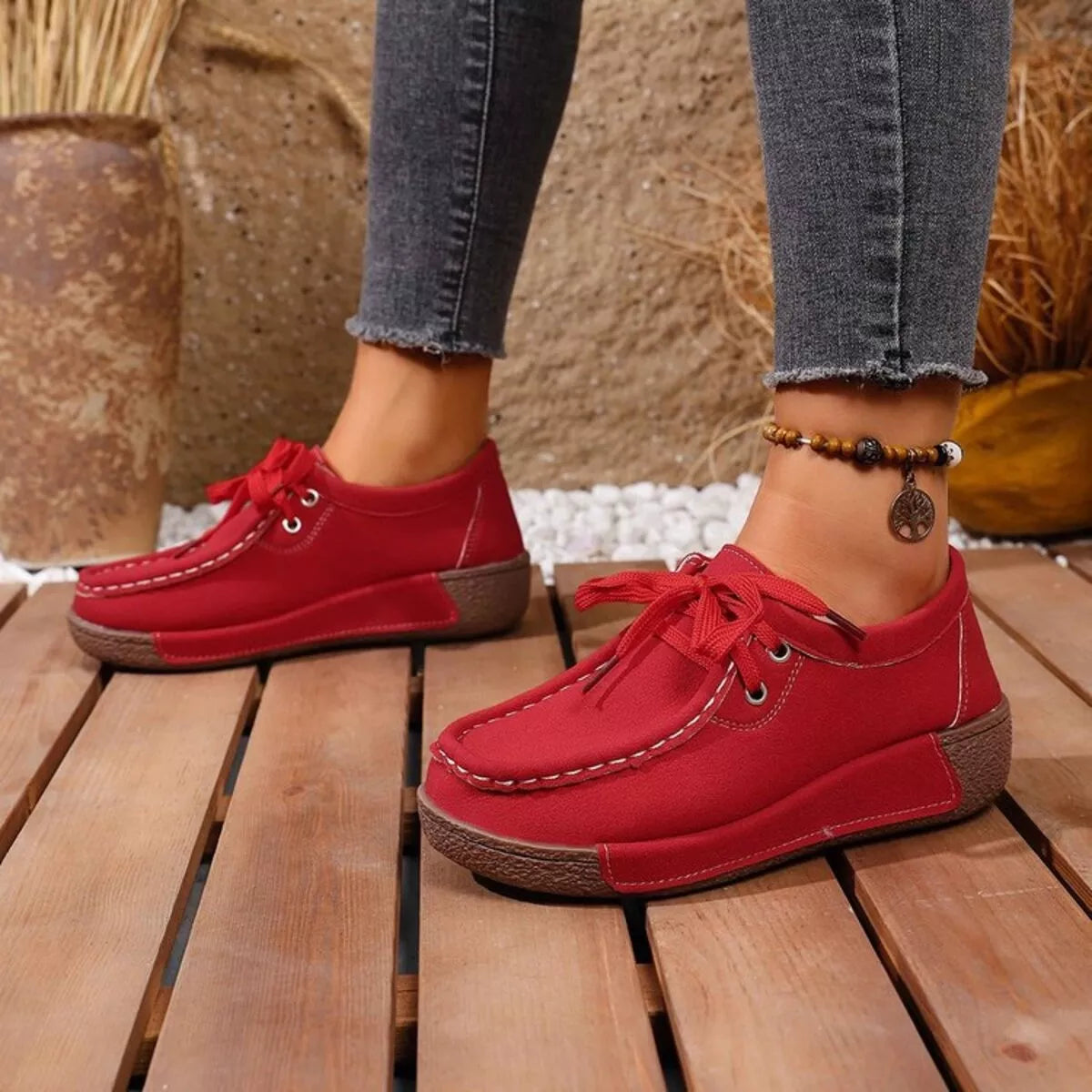 Round Toe Lace Up Sneakers