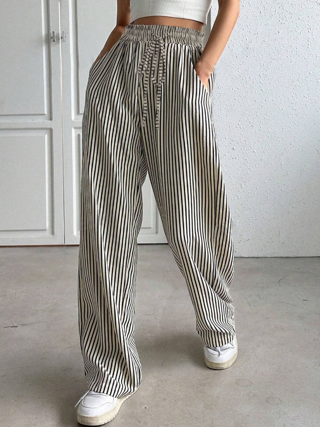 Drawstring Striped Elastic Waist Pants Black White