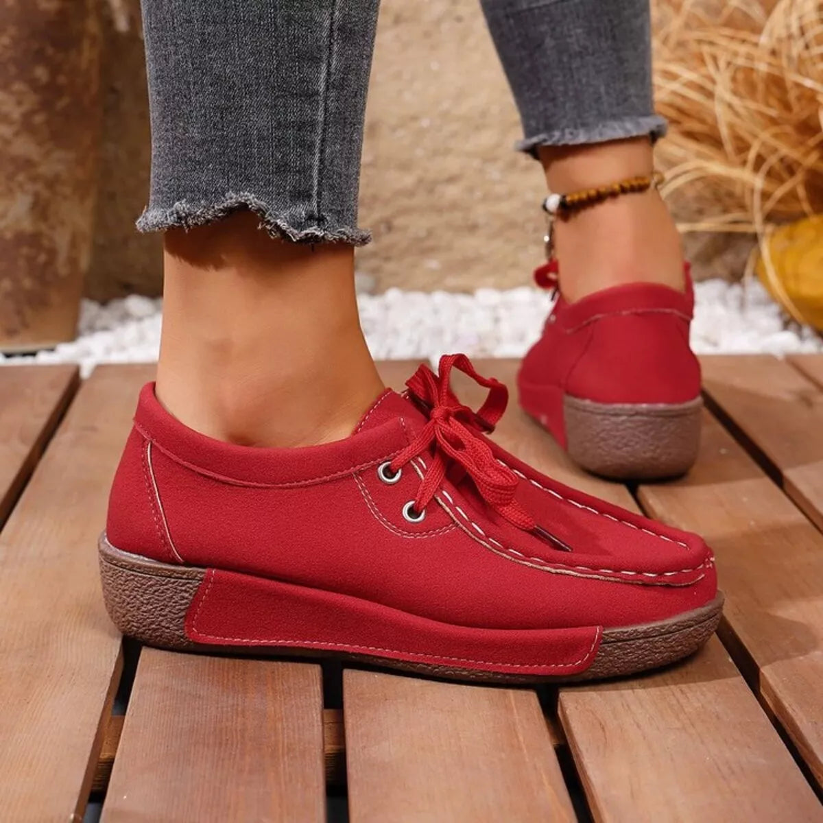 Round Toe Lace Up Sneakers
