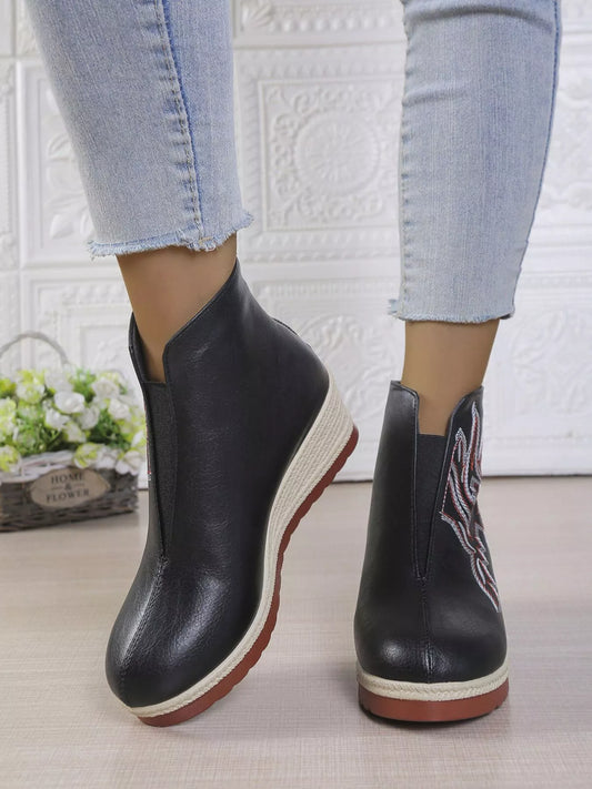 Round Toe Wedge Ankle Boots Black