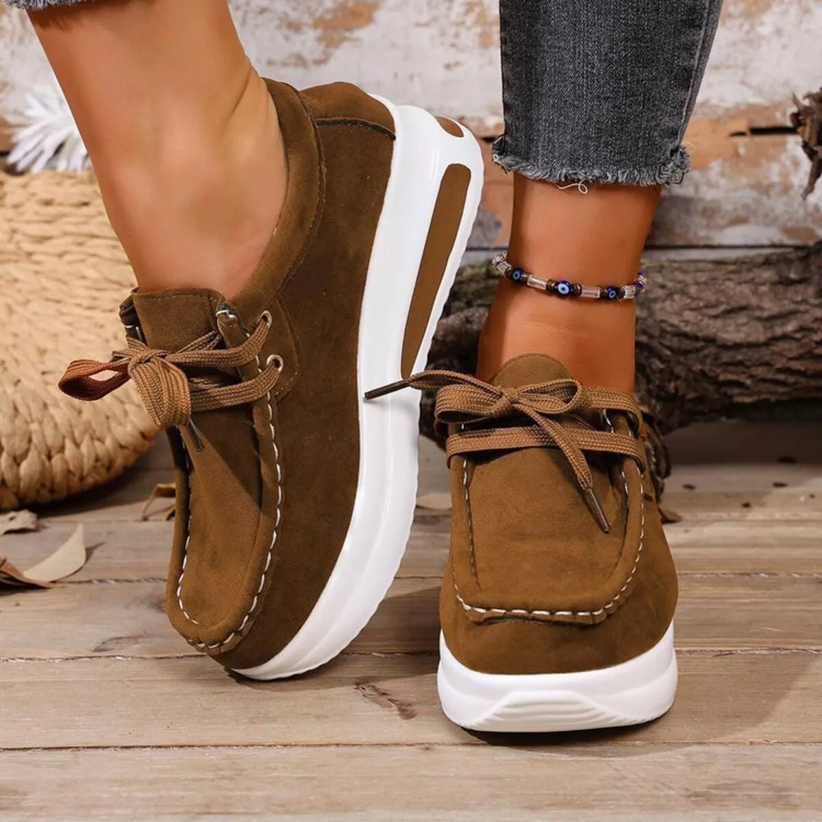 Round Toe Platform Sneakers Brown