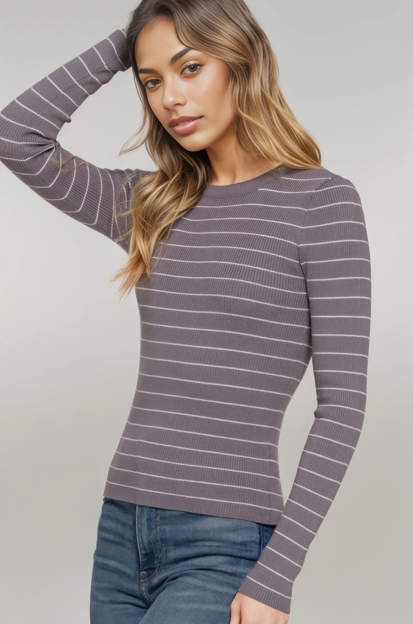 Long slv crew neck stripe sweater