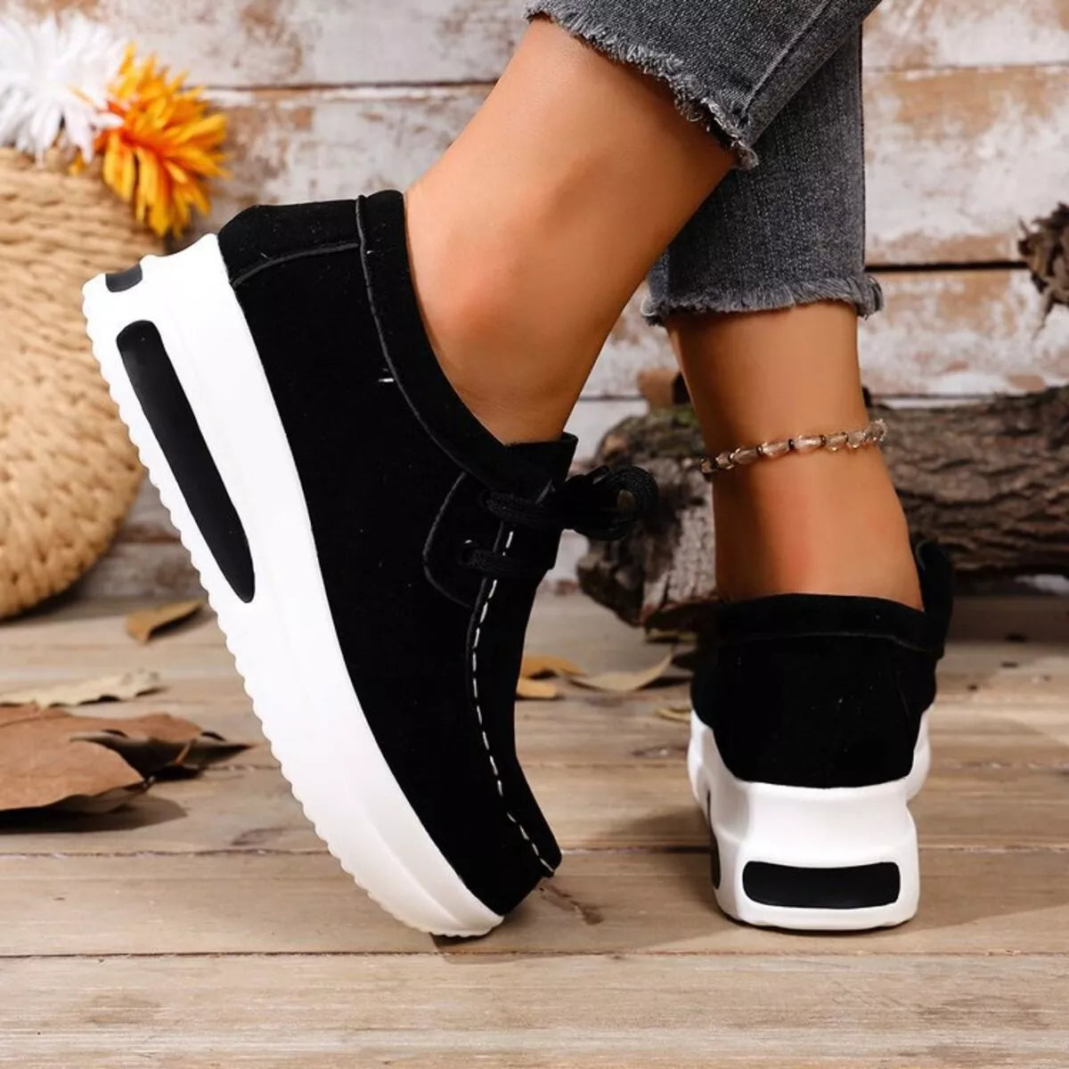 Round Toe Platform Sneakers