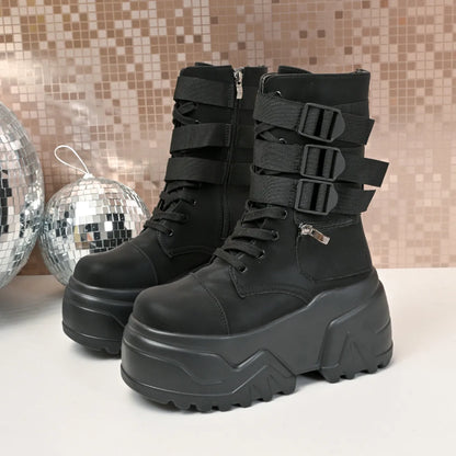 Round Toe Platform Boots Black