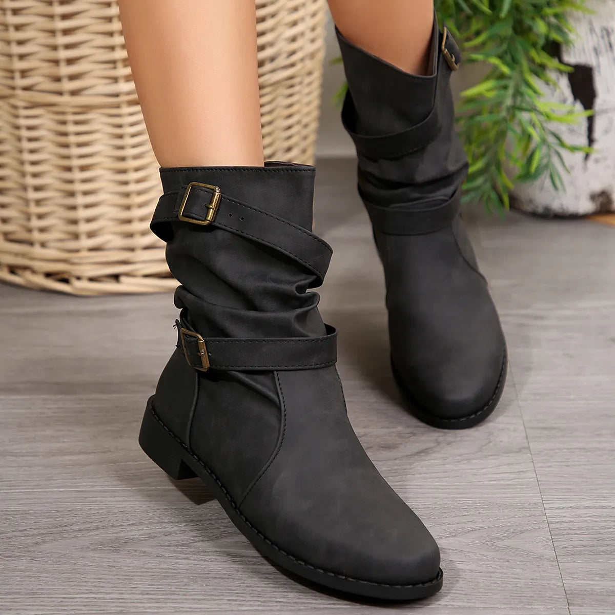 Mid-Calf Buckle Strap Boots Black