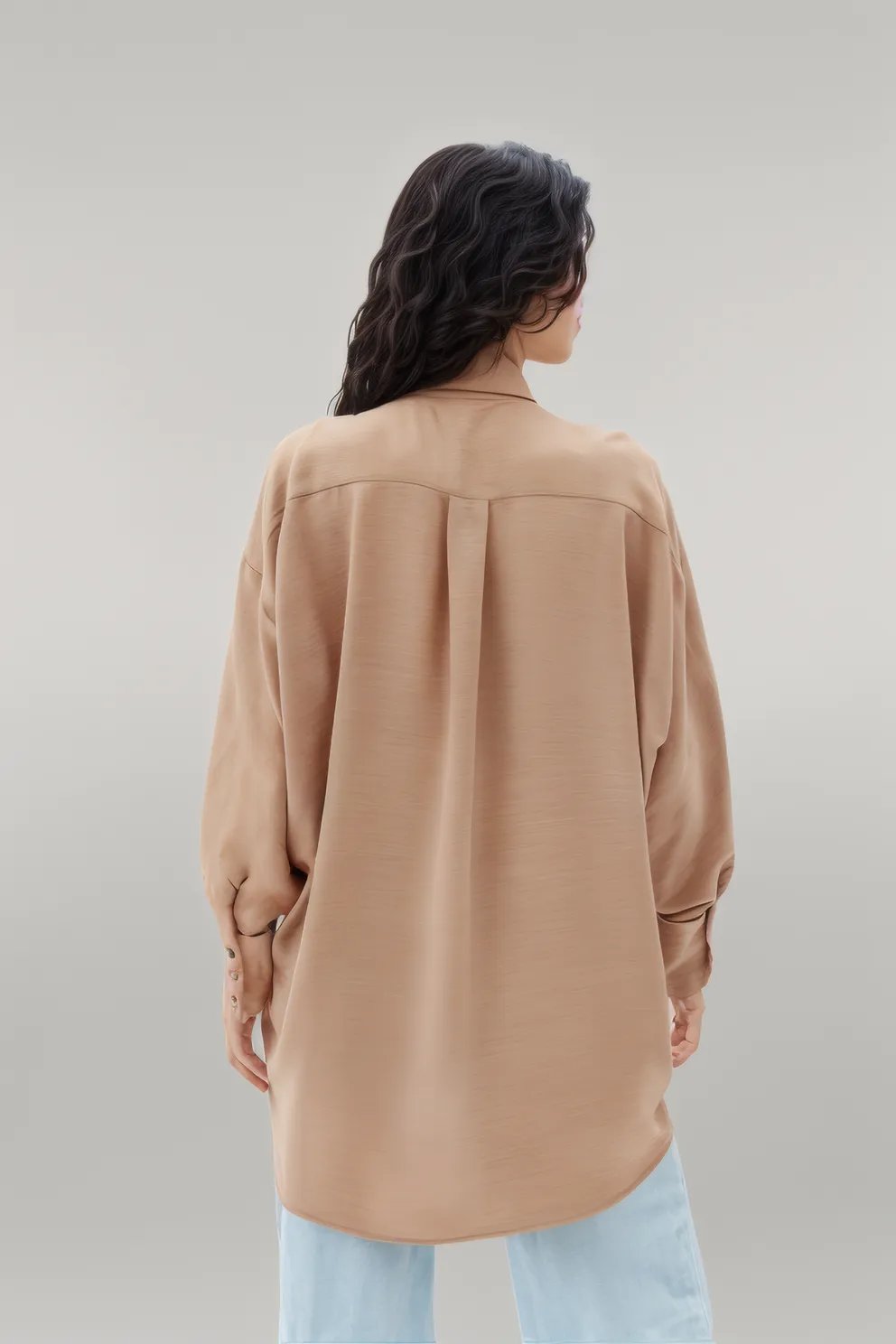 asymmetrical oversize cut Long sleeve shirt