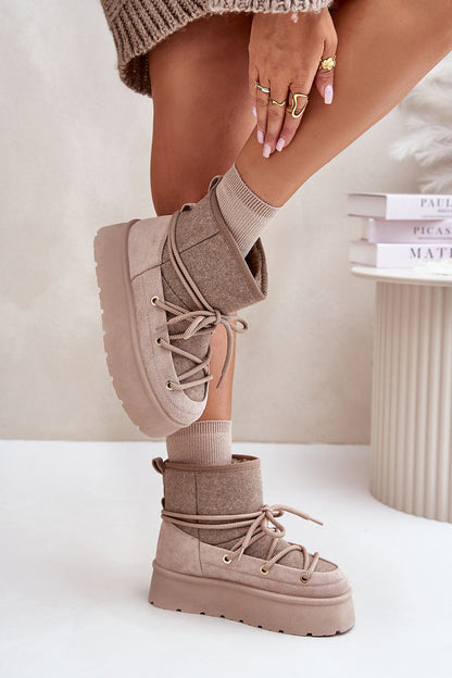 Step in style Stylish platform snow boots