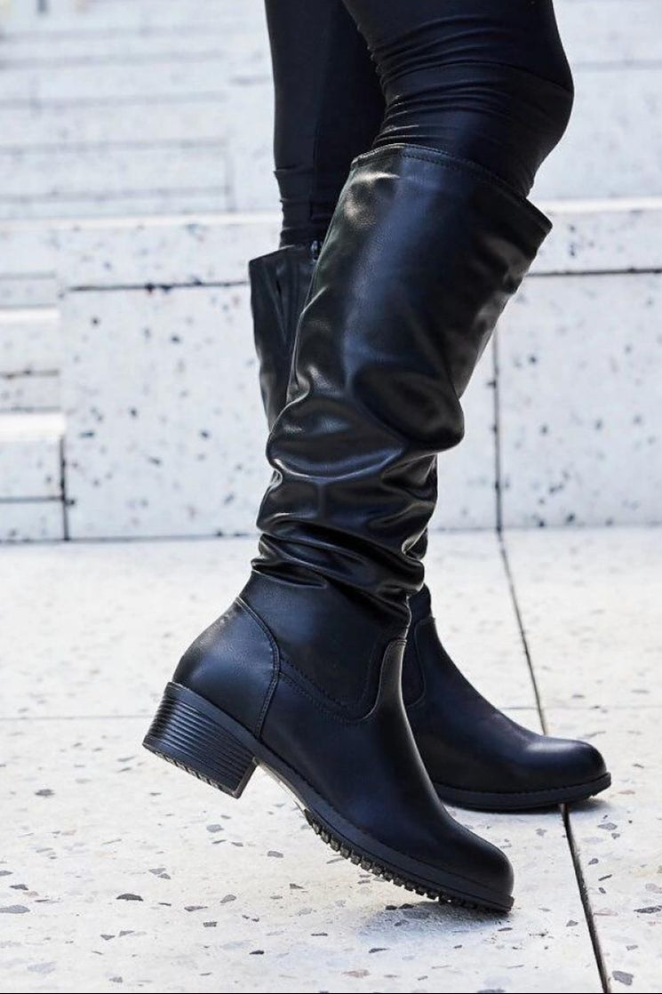 Black creased Angelico boots Thigh-Hight Boots black