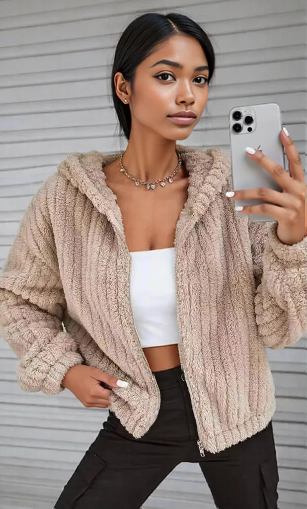 e98e750c448e48cbaf04e94bae5830f5-Max-Origin