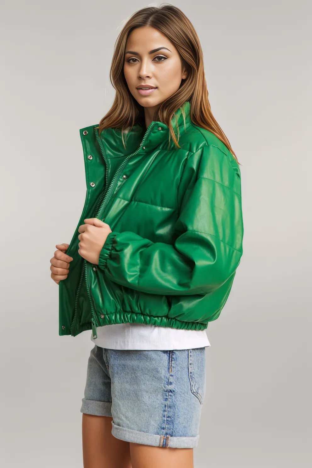 J.NNA Turtleneck Snap and Zipper Closure Crop Puff Jacket