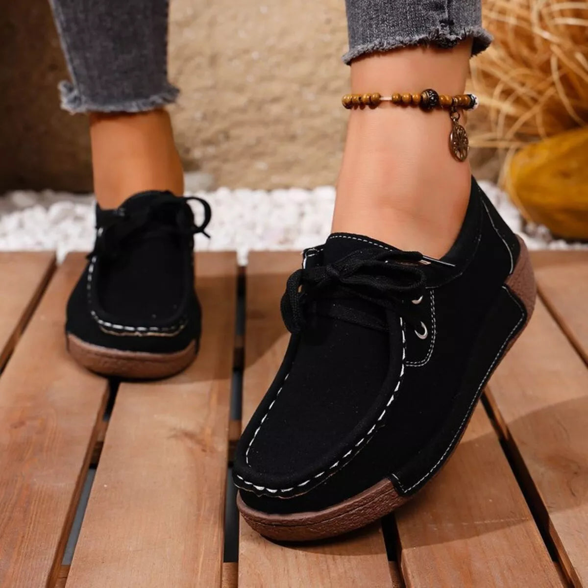 Round Toe Lace Up Sneakers